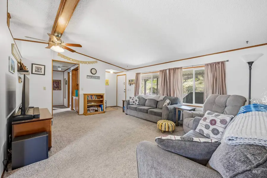 411 N Almon St #223 #223, Moscow, ID 83843 - #3