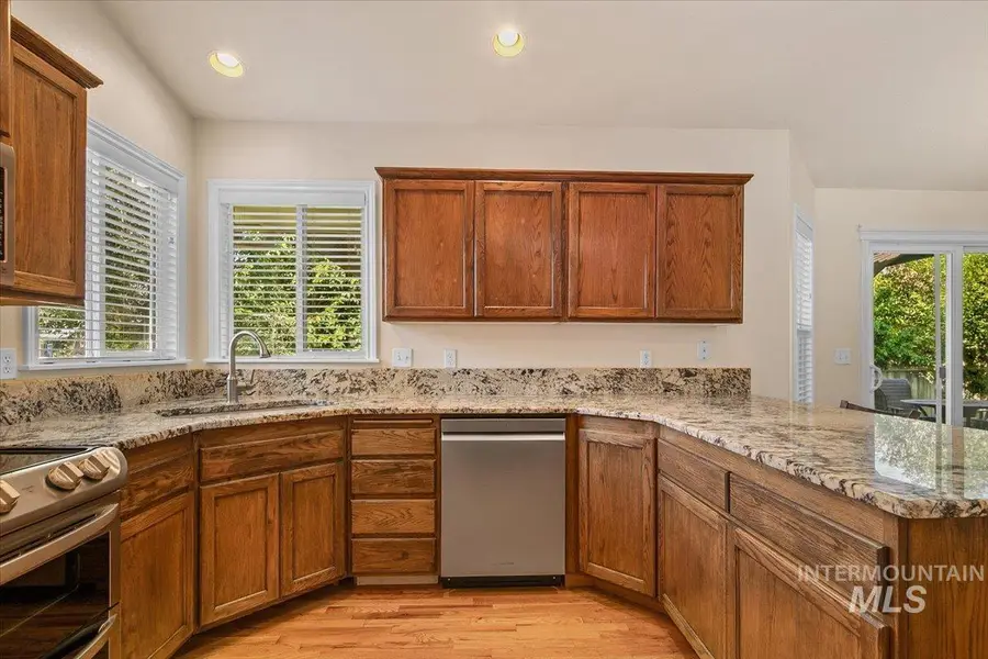 634 W Ashby Dr, Meridian, ID 83646 - #3