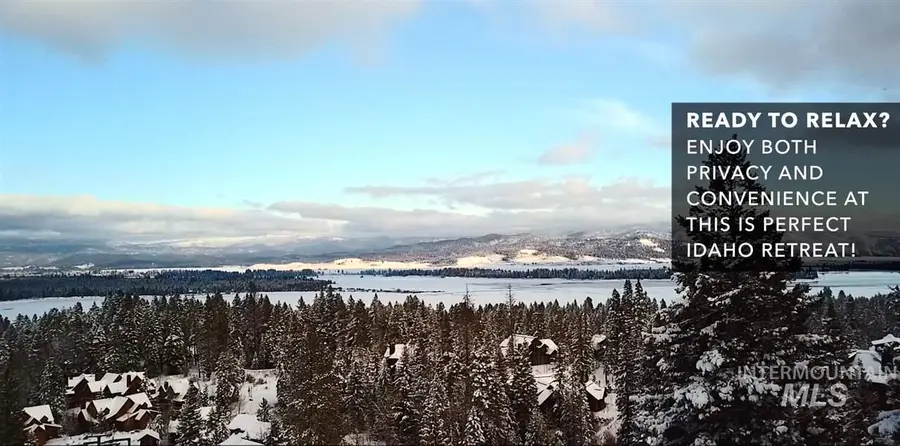 541 Whitewater Dr, Donnelly, ID 83615 - #2