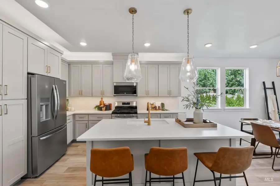 197 S Turner Ave., Star, ID 83669 - #2