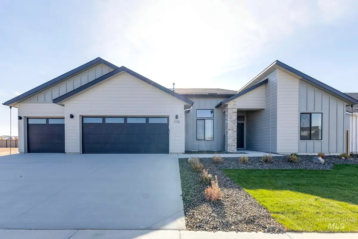 5198 E Open Canyon Dr, Nampa, ID 83687 - #1