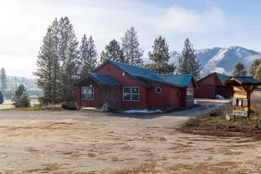 609 S Middlefork Rd, Garden Valley, ID 83622 - #3