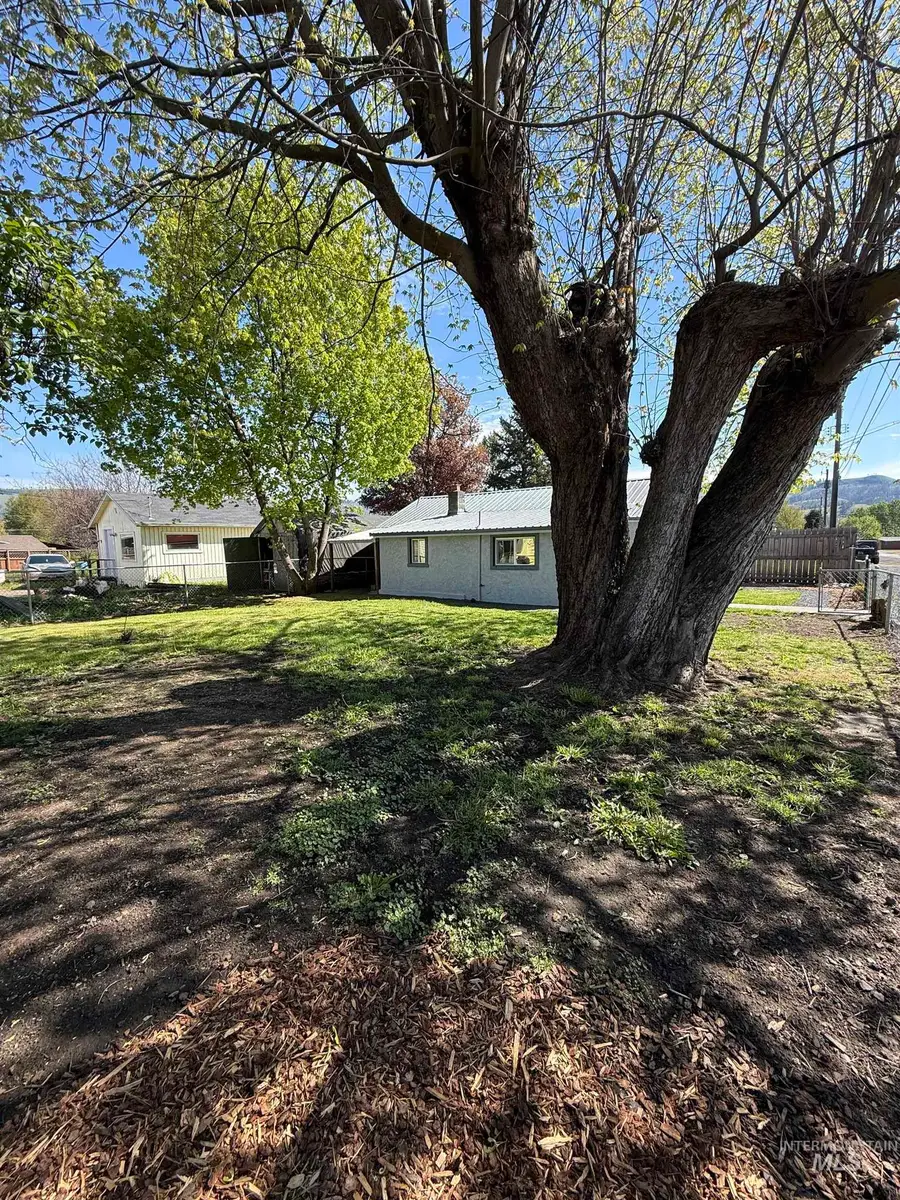 820 Nickel Street, Kamiah, ID 83536 - #2