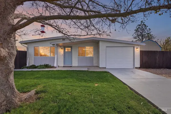 8134 S Five Mile Rd, Boise, ID 83709