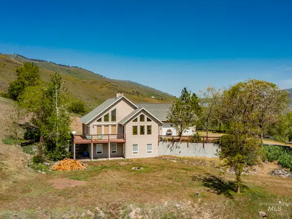160 Buckhorn Road, White Bird, ID 83554