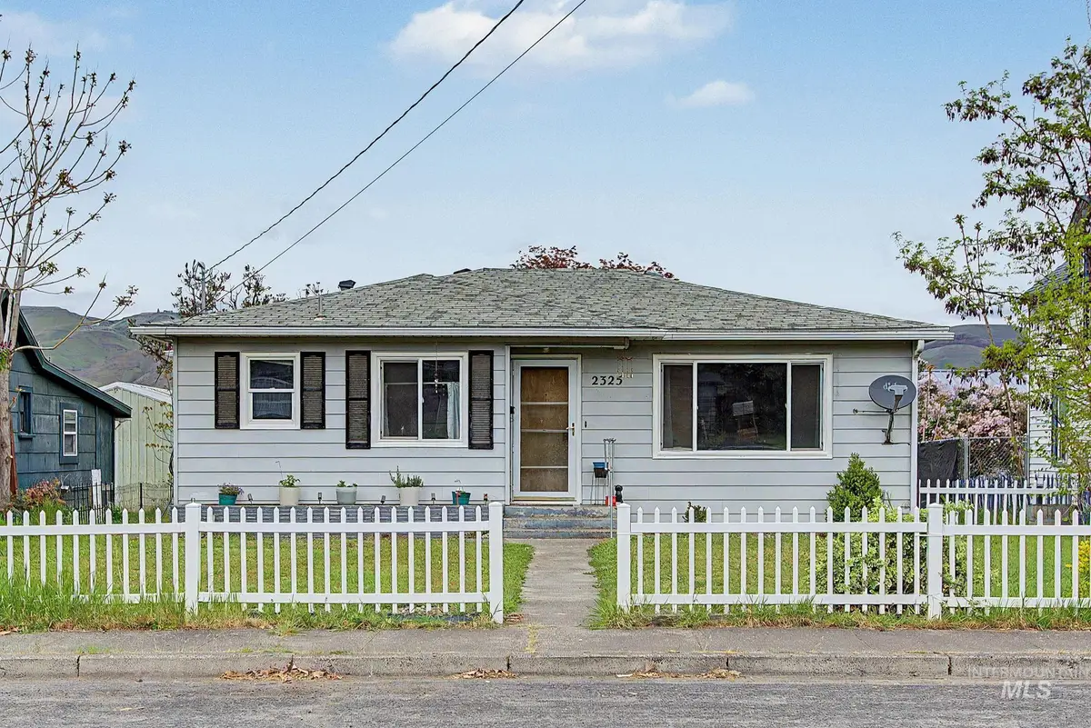 2325 8th Avenue, Lewiston, ID 83501 - #1