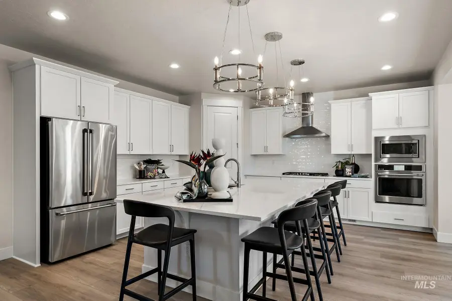 6069 N Senita Hills Ave, Meridian, ID 83646 - #3