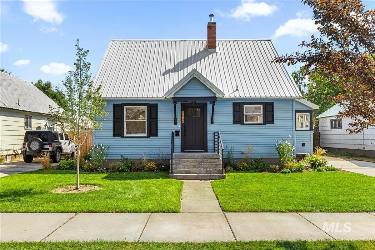 914 W 3rd, Weiser, ID 83672 - #1