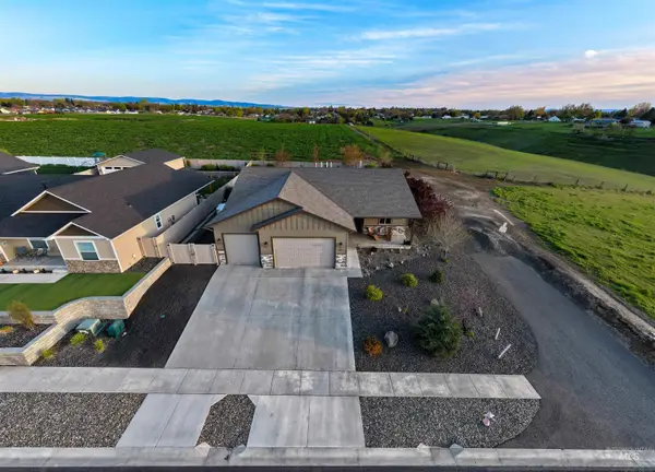 1702 Pioneer Dr, Lewiston, ID 83501