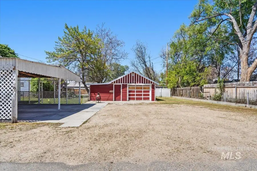 512 7th Street S, Nampa, ID 83651 - #2