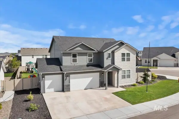 11240 Spring Falls Drive, Caldwell, ID 83605