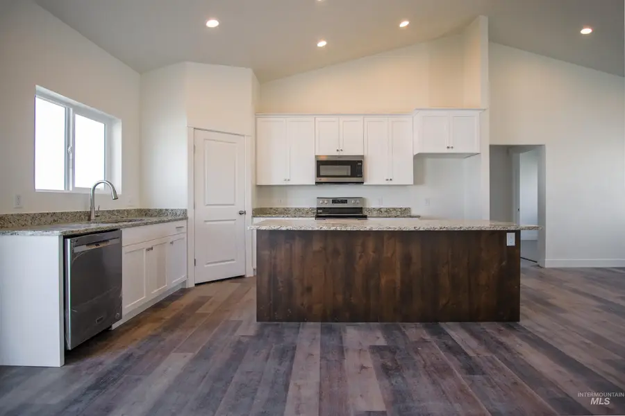 2431 Dorchester Avenue, Burley, ID 83318 - #3