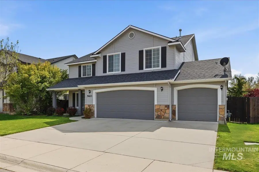 5423 N Isla Ave, Meridian, ID 83646 - #2