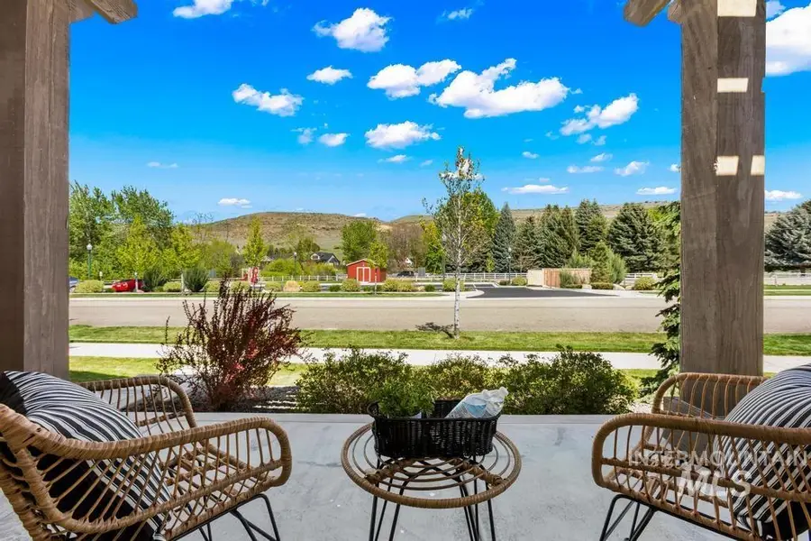 2885 W Hidden Springs Dr, Boise, ID 83714 - #2
