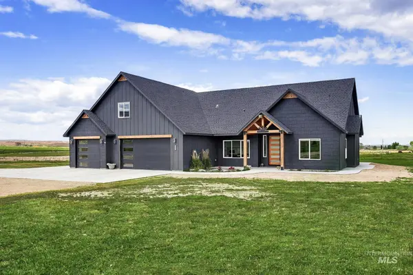 6335 Johnstone Rd, Homedale, ID 83628