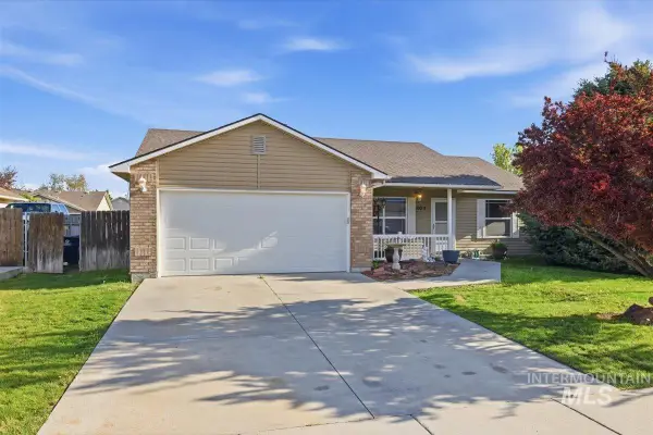 1022 W Aberdeen Ave, Nampa, ID 83686