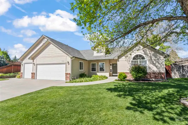 3221 N Lilyturf, Meridian, ID 83646
