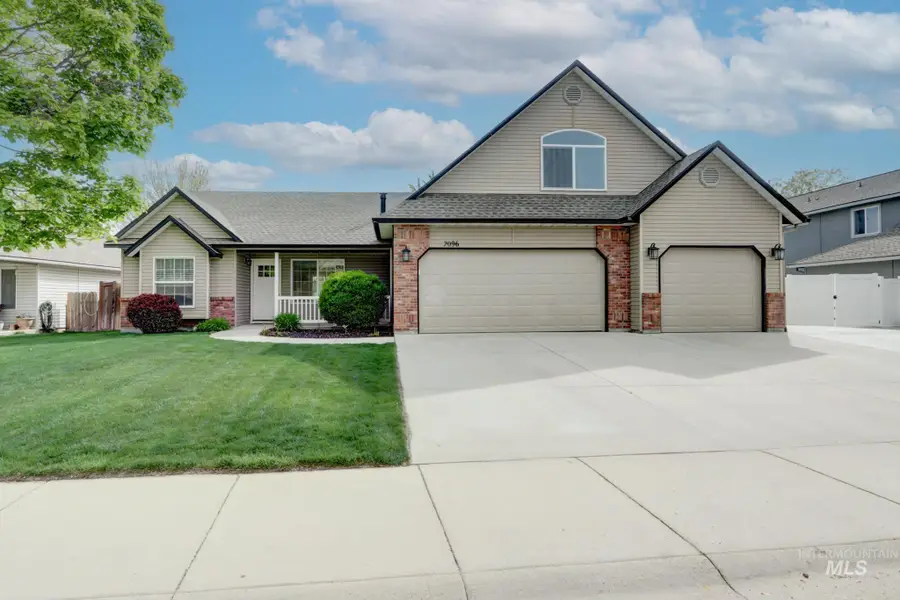 2096 S Alaska Way, Meridian, ID 83642 - #2