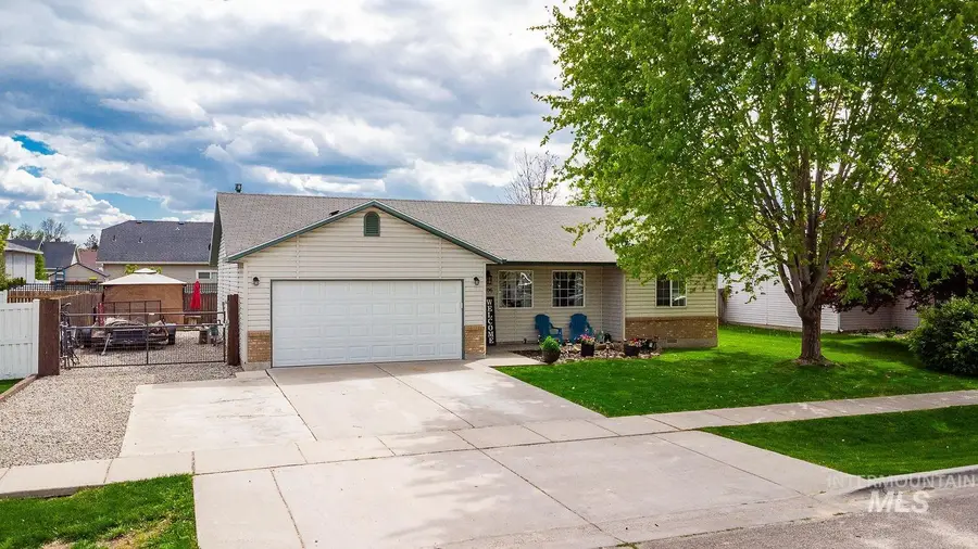 1106 Nw 24th St, Fruitland, ID 83619 - #2