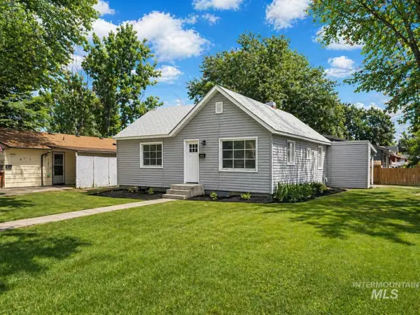 124 S Maple St, Nampa, ID 83686