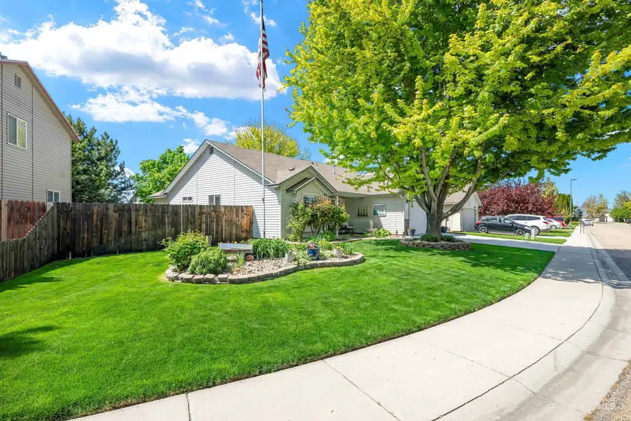 18151 Royal Way, Nampa, ID 83687 - #3