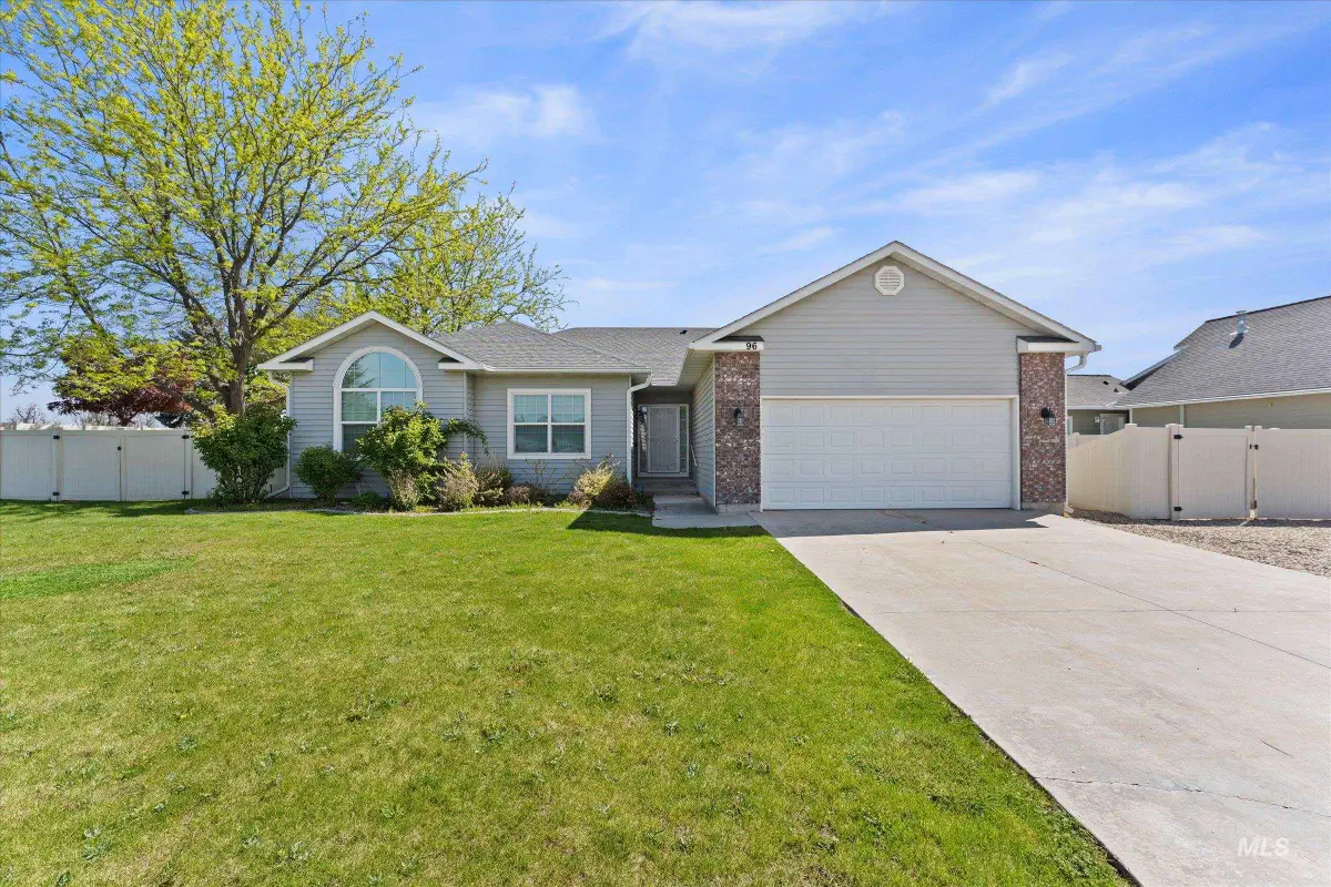 96 N Wedgwood Dr, Nampa, ID 83651 - #1