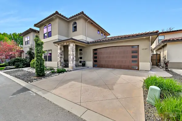 1227 E Spinnaker, Boise, ID 83706