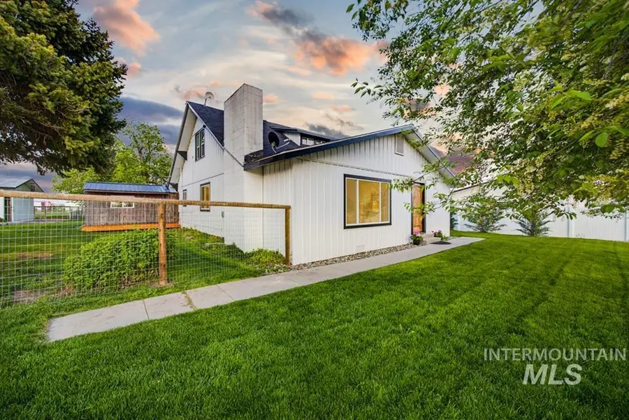 9216 S Happy Valley Rd, Nampa, ID 83686 - #2