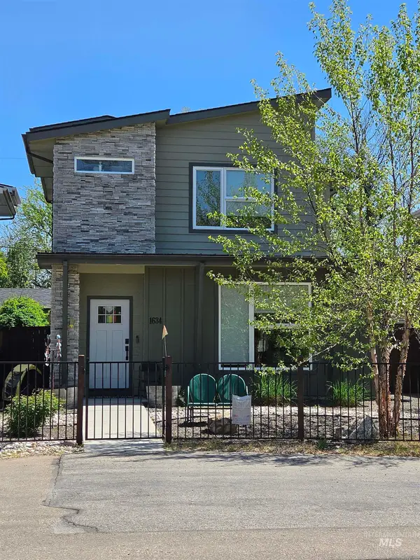 1634 S Oakland Ave, Boise, ID 83706