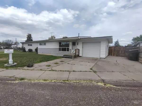 1150 N 9th E, Mountain Home, ID 83647