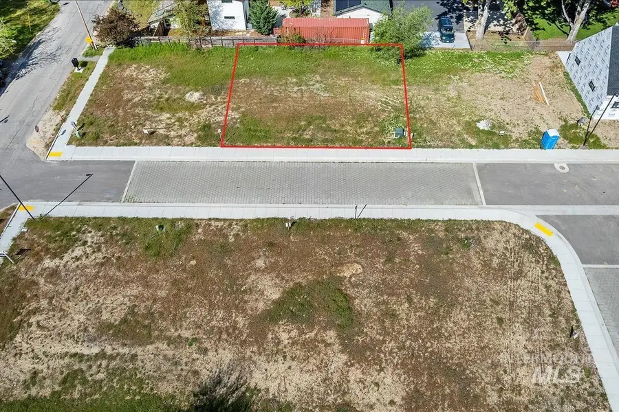 3019 N Water Run Ln, Boise, ID 83703 - #2