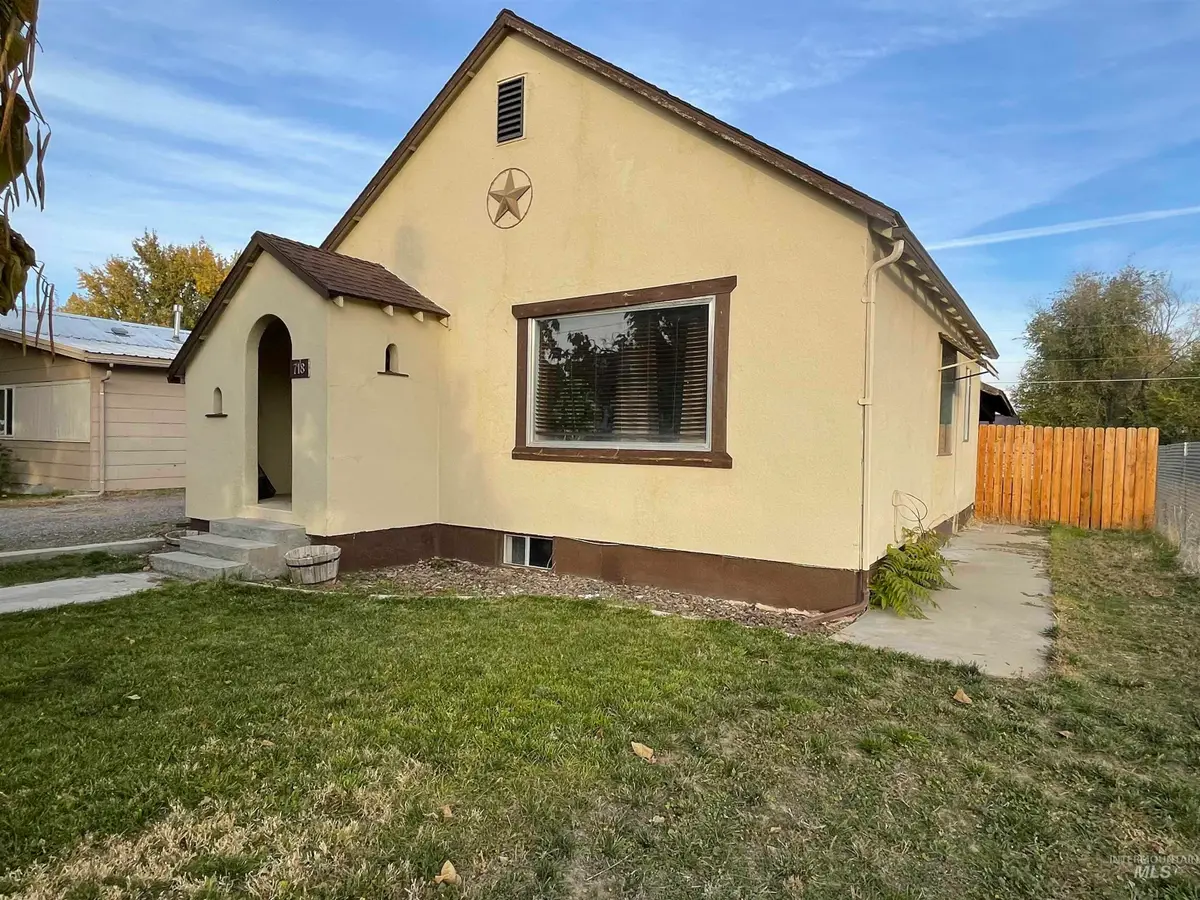 718 S Colorado Ave, Fruitland, ID 83619 - #1