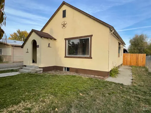 718 S Colorado Ave, Fruitland, ID 83619