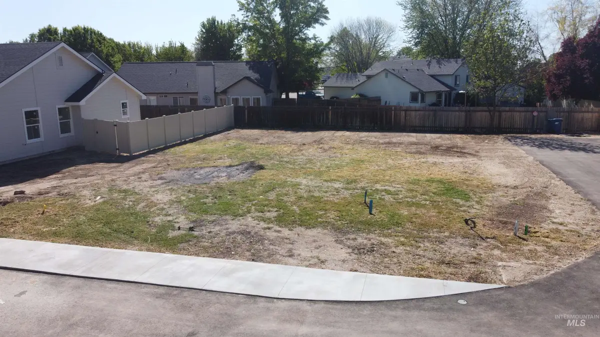 9593 W Irving St, Boise, ID 83704 - #1