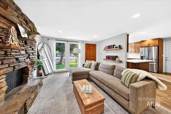 3949 S Northbridge Way, Boise, ID 83706