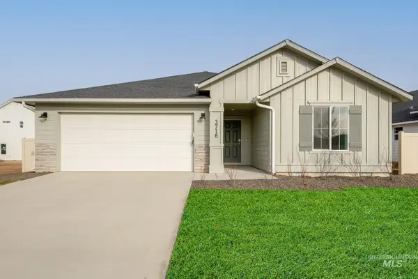 6660 W Plateau Creek Dr, Meridian, ID 83646