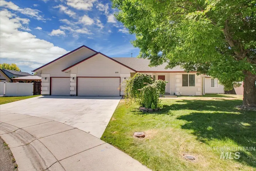 2119 W Roberts Ave, Nampa, ID 83651 - #3