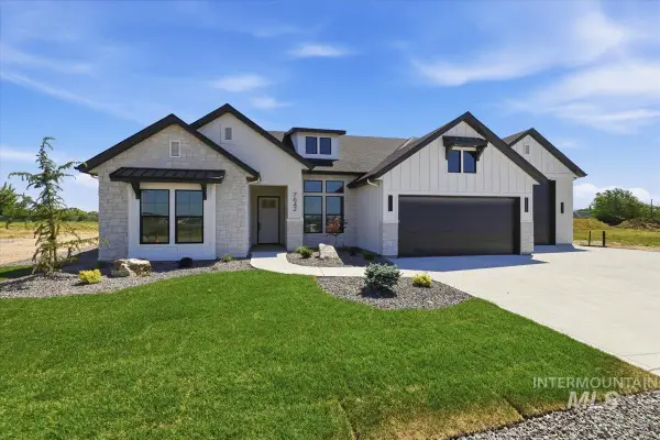 7642 Newcastle, Nampa, ID 83687
