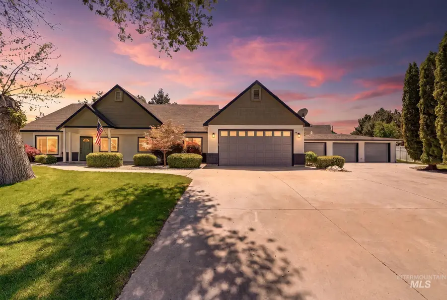 2425 S Morning Sun Crt, Nampa, ID 83686 - #2