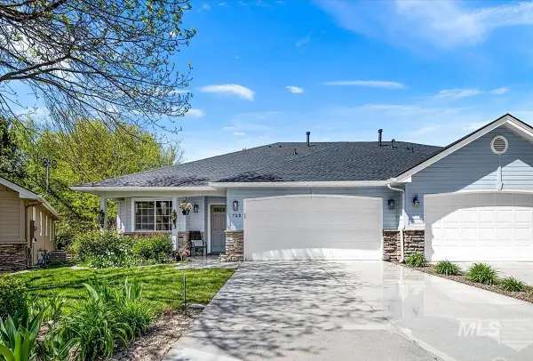 725 N Eagle Road, Eagle, ID 83616