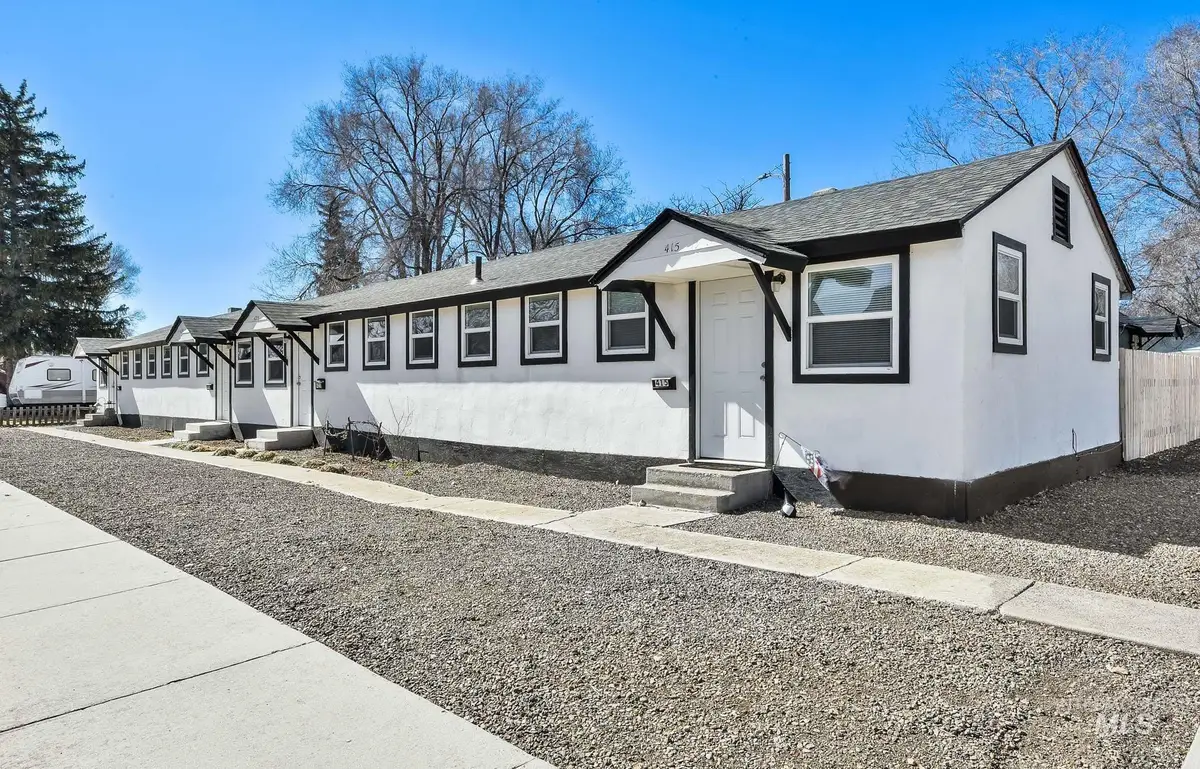 1085 E 4th S, Mountain Home, ID 83647 - #1