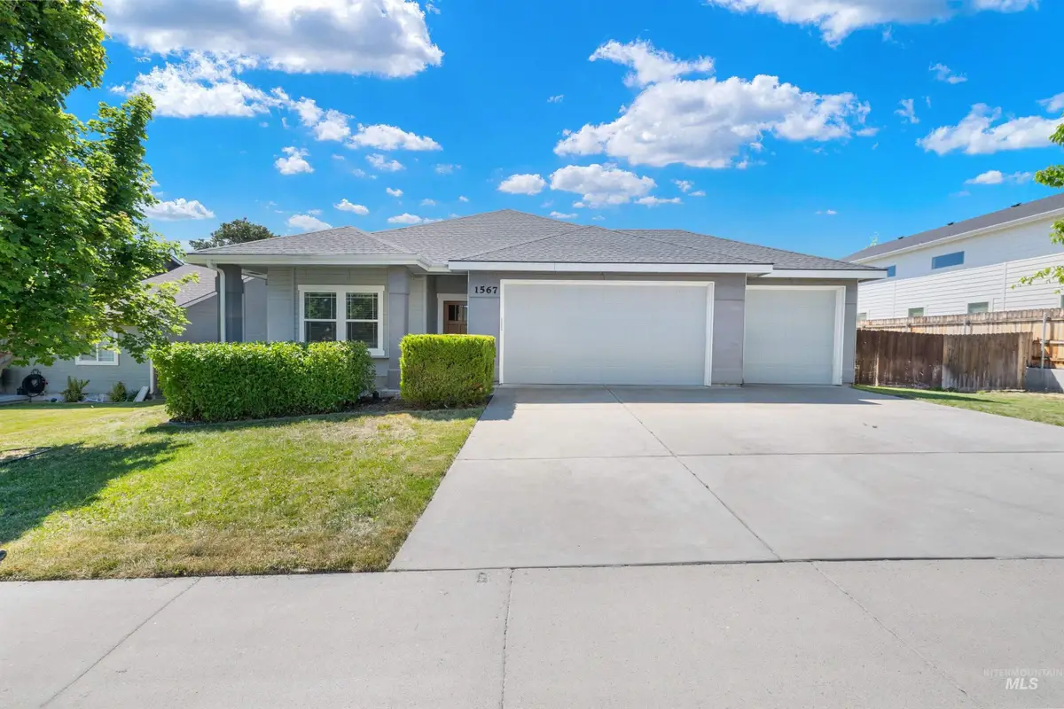1567 NE Cinder Loop, Mountain Home, ID 83647 - #1