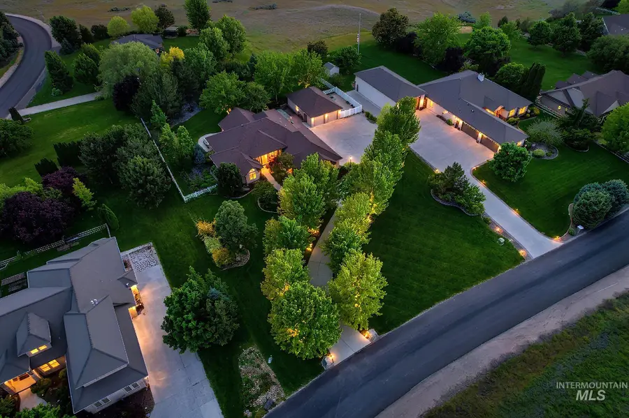 5065 N Golden View Ct, Star, ID 83669 - #2