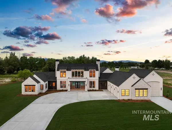 7866 N Hawks Beard Lane, Eagle, ID 83616