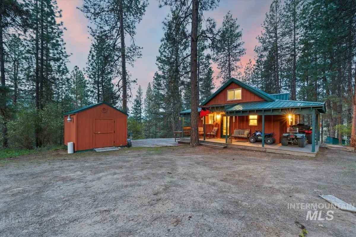 15 Cloudy Ln, Garden Valley, ID 83622 - #1