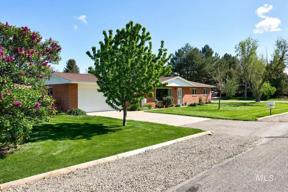 2170 E Karen Dr, Meridian, ID 83646 - #1