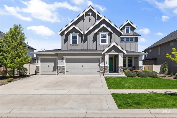 732 E Crest Ridge Dr, Meridian, ID 83642