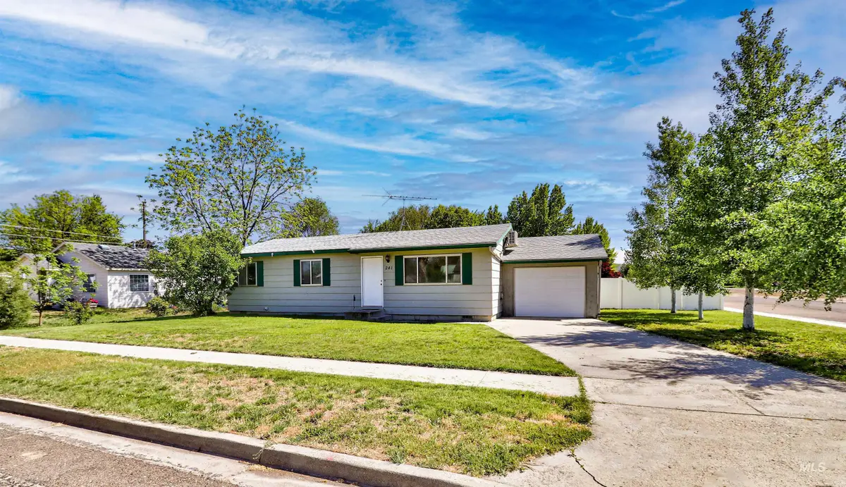 241 W 6th, Emmett, ID 83617 - #1
