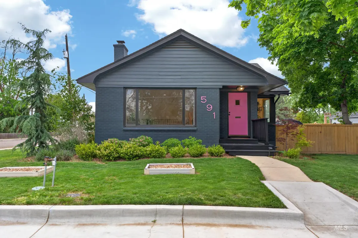 591 S Garden Street, Boise, ID 83705 - #1