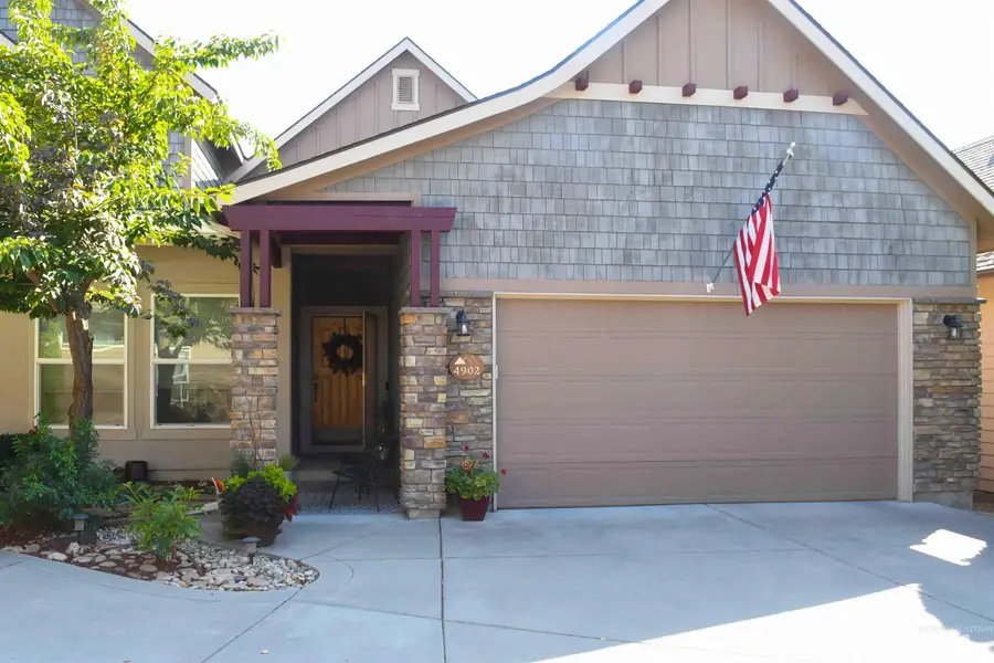 4902 N Ellicott Ln., Garden City, ID 83714 - #3